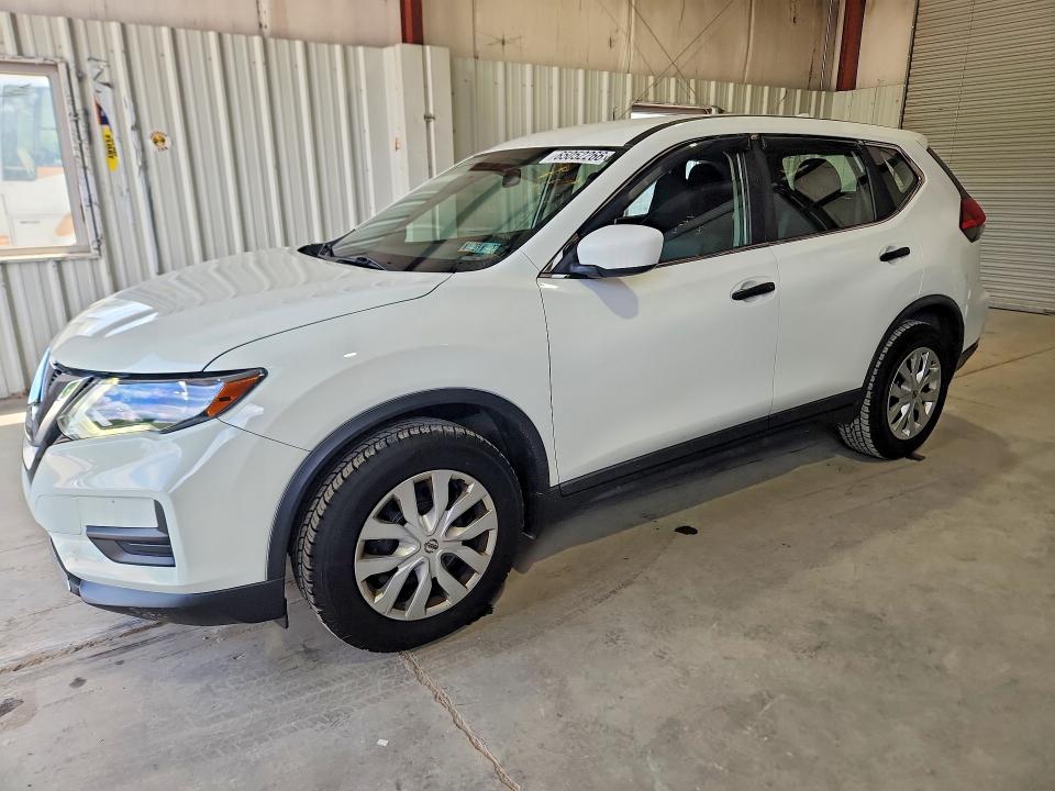 2017 Nissan Rogue მანქანა იყიდება აუქციონზე, vin: KNMAT2MV8HP614939, აუქციონის ნომერი: 65052266