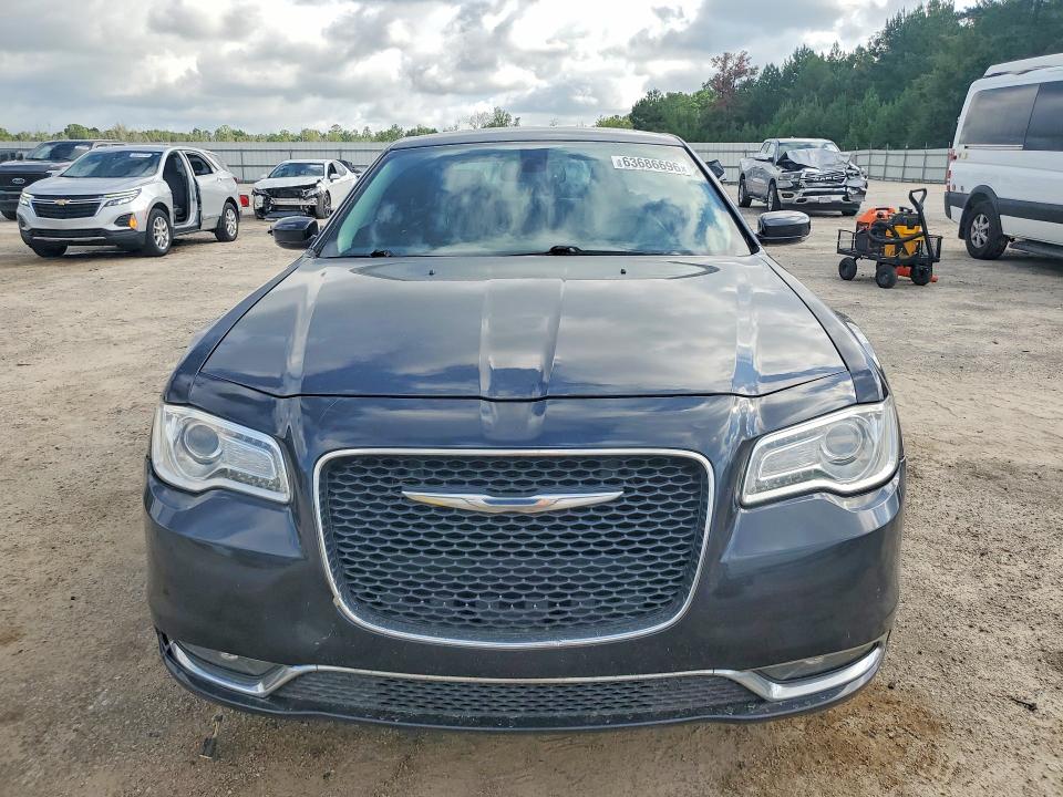 Продажа на аукционе авто 2016 Chrysler 300, vin: 2C3CCAAG7GH208232, номер лота: 63686696