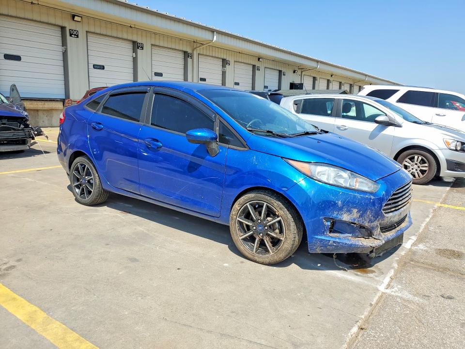 66564976 :رقم المزاد ، 3FADP4BJ6JM126264 vin ، 2018 Ford Fiesta مزاد بيع
