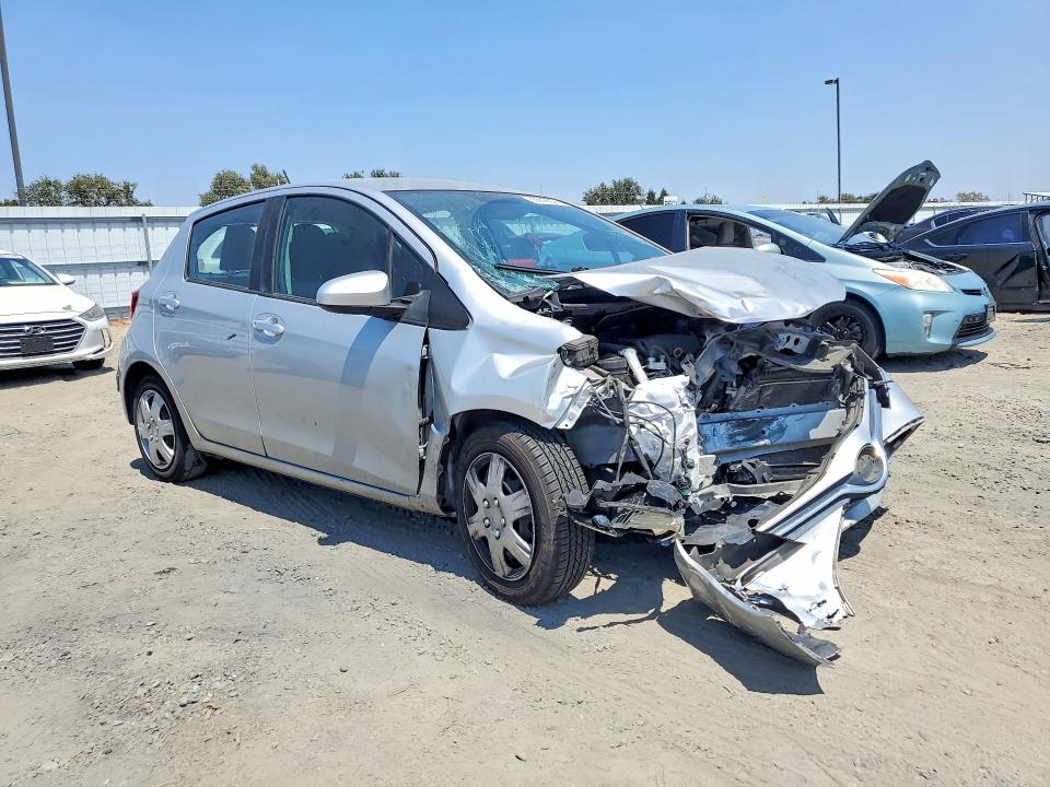 2015 Toyota Yaris მანქანა იყიდება აუქციონზე, vin: VNKKTUD3XFA031763, აუქციონის ნომერი: 63608666