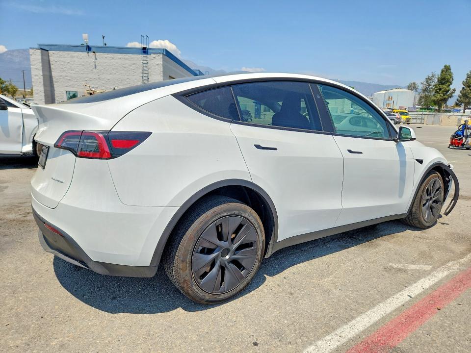 Aukcja sprzedaży 2025 Tesla Model Y, vin: 7SAYGDEE0SF245513, numer aukcji: 64619066