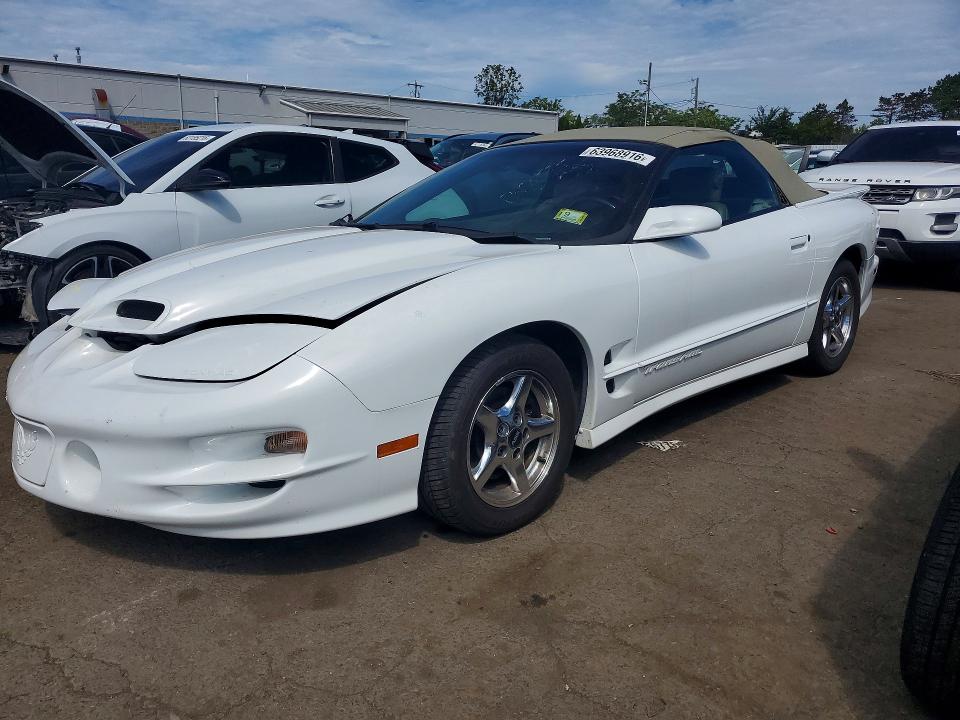 Продажа на аукционе авто 2002 Pontiac Firebird, vin: 2G2FV32G222161298, номер лота: 63968916