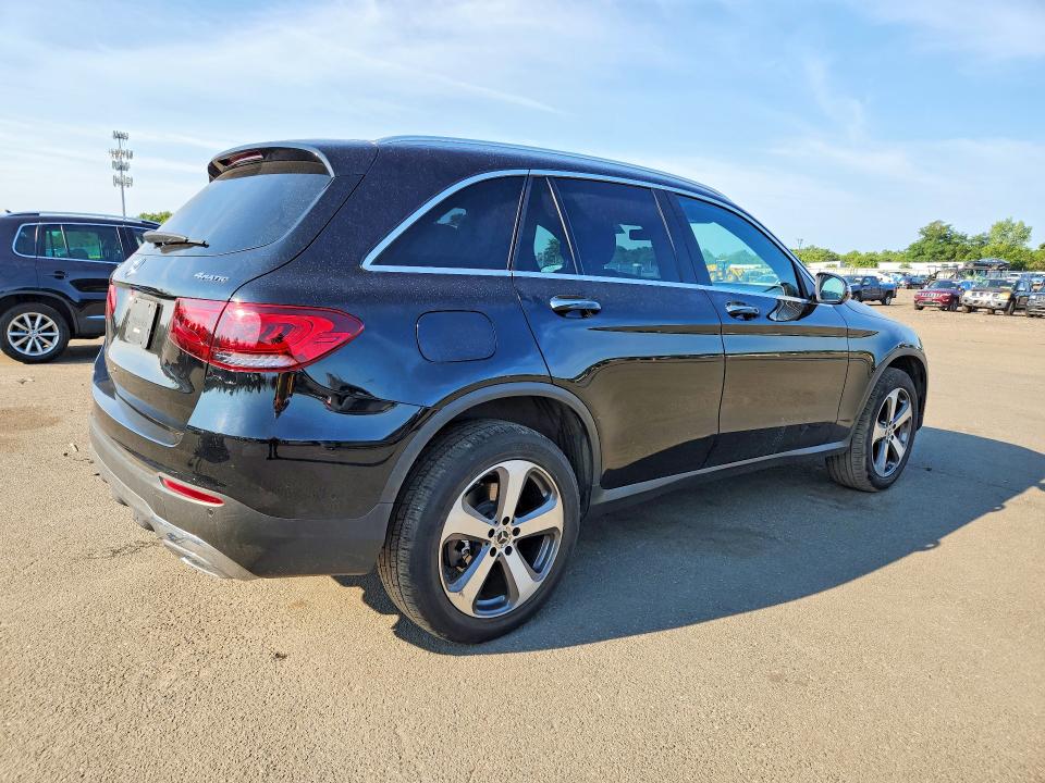 64562356 :رقم المزاد ، W1N0G8EB0NG056855 vin ، 2022 Mercedes-benz Glc مزاد بيع