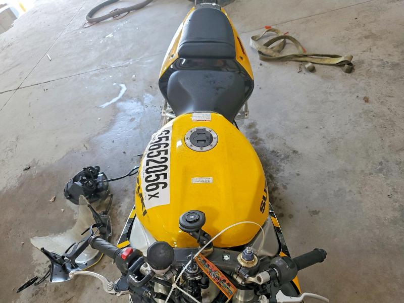 65652056 :رقم المزاد ، JS1GR7HA532102245 vin ، 2003 Suzuki Gsx-r750 مزاد بيع