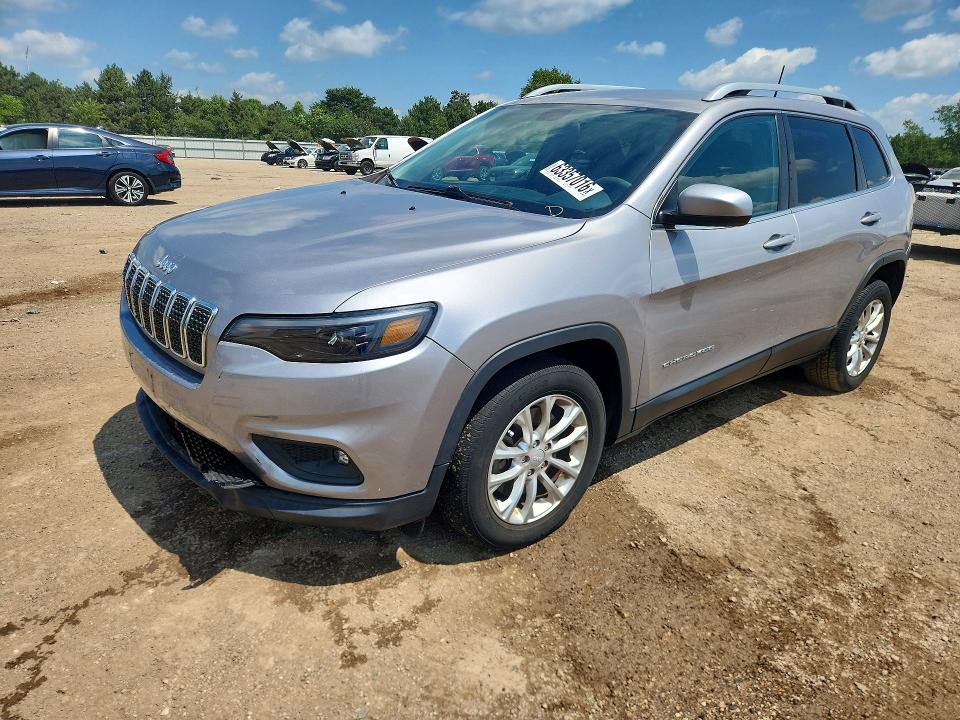 63357016 :رقم المزاد ، 1C4PJLCB4KD265851 vin ، 2019 Jeep Cherokee مزاد بيع