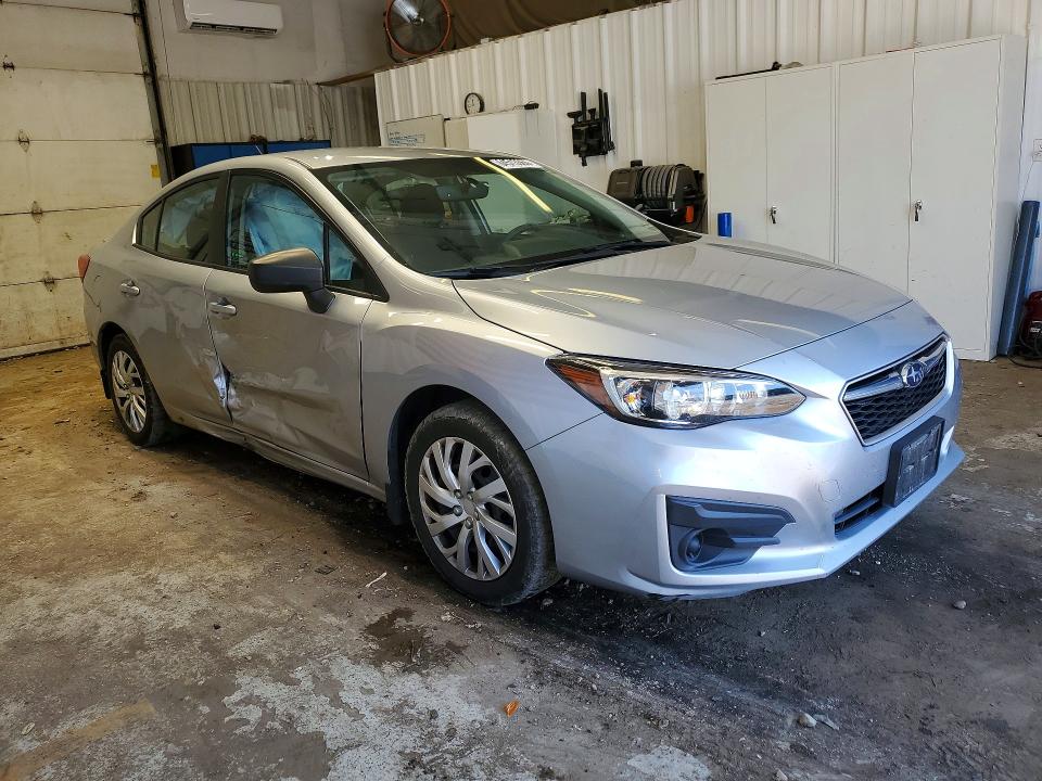 64513366 :رقم المزاد ، 4S3GKAA65J3624006 vin ، 2018 Subaru Impreza مزاد بيع