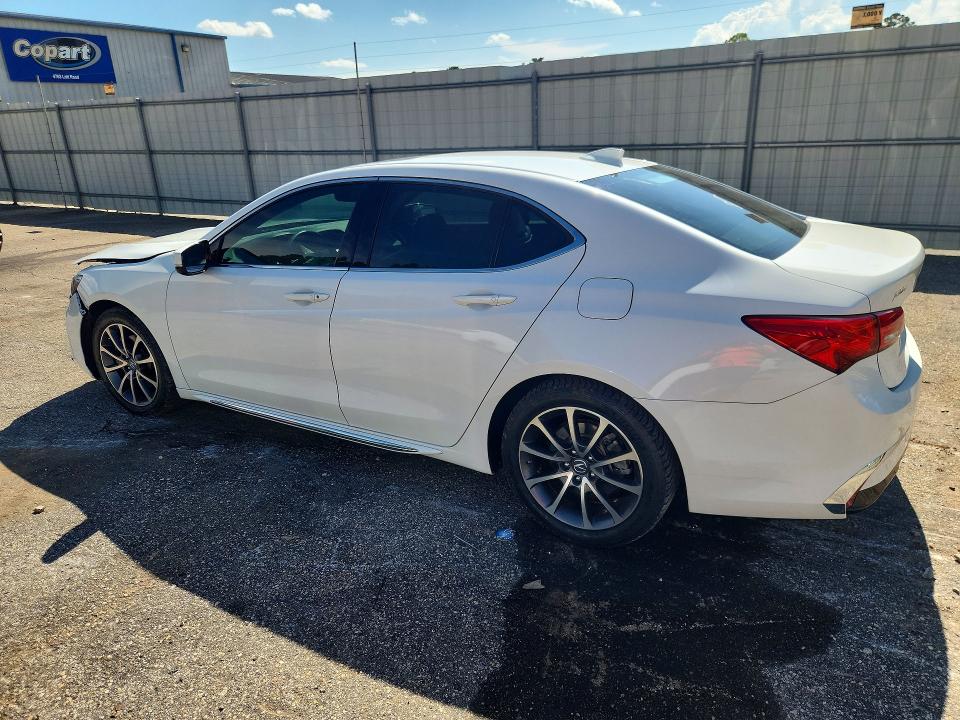 64152526 :رقم المزاد ، 19UUB2F58JA000061 vin ، 2018 Acura Tlx مزاد بيع