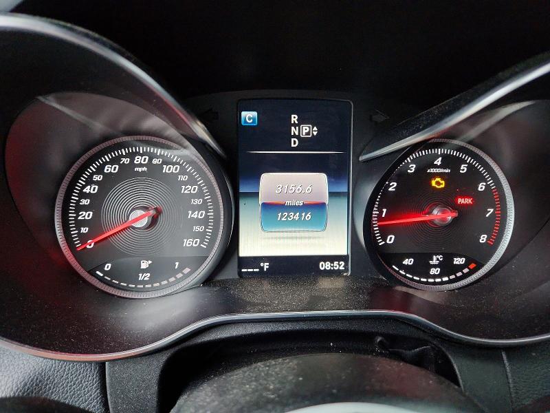 63944886 :رقم المزاد ، 55SWF4KB9FU060530 vin ، 2015 Mercedes-benz C مزاد بيع
