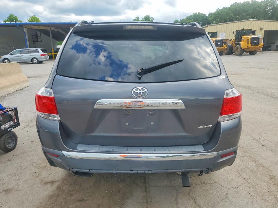 2011 Toyota Highlander მანქანა იყიდება აუქციონზე, vin: 5TDDK3EH5BS080990, აუქციონის ნომერი: 63473446