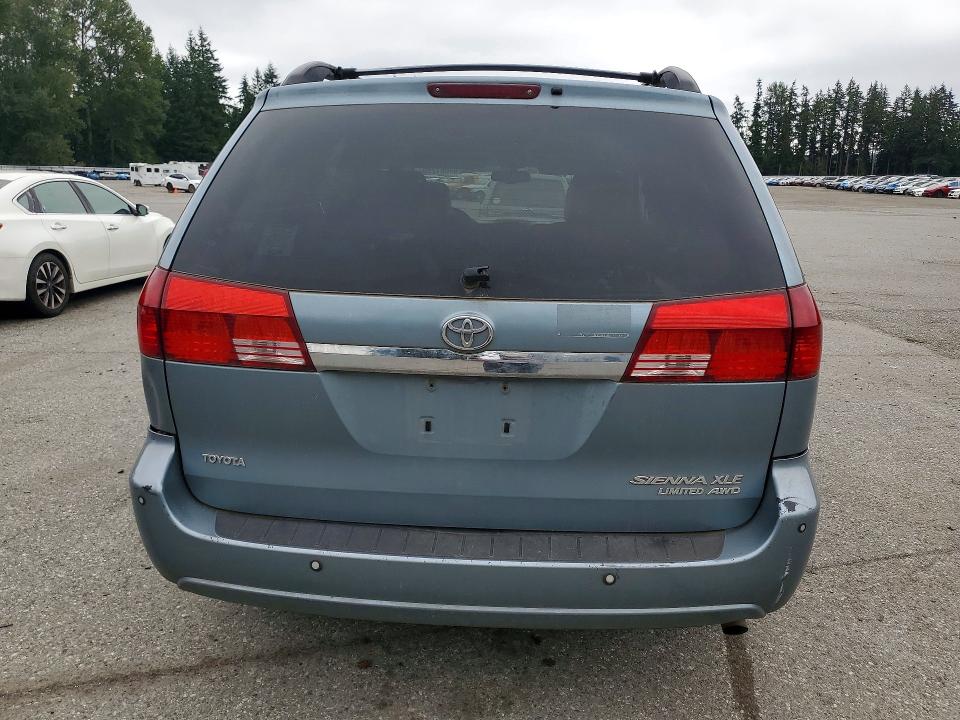 64661796 :رقم المزاد ، 5TDBA22C44S021879 vin ، 2004 Toyota Sienna مزاد بيع