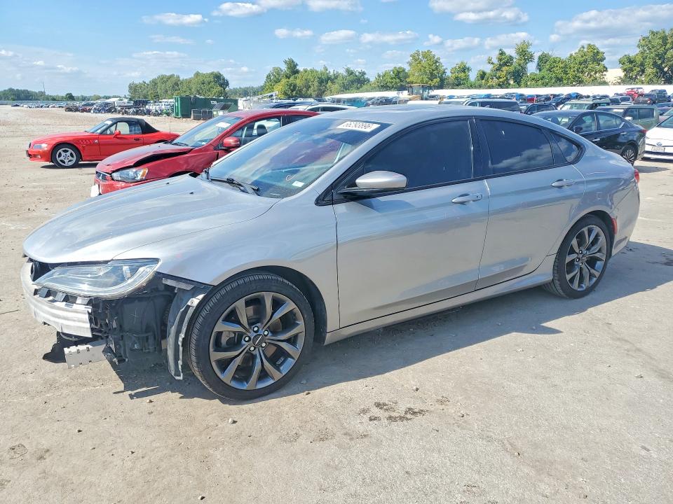 Auction sale of the 2015 Chrysler 200, vin: 1C3CCCBG5FN640947, lot number: 66293896