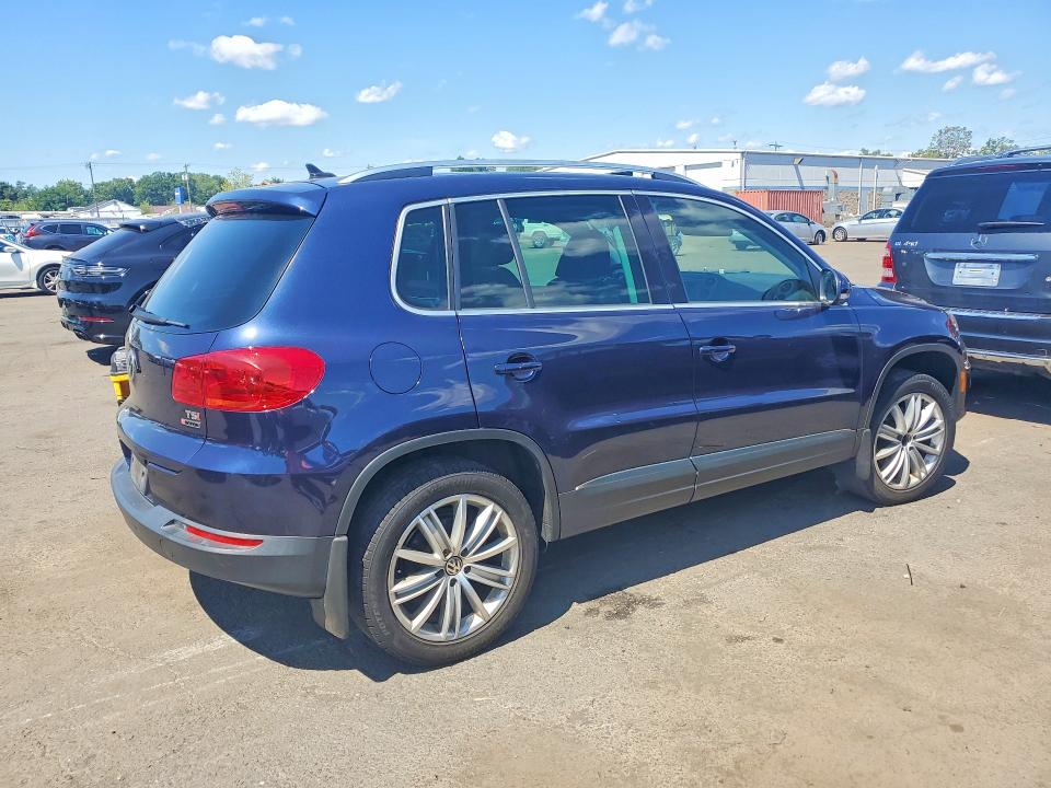 2016 Volkswagen Tiguan მანქანა იყიდება აუქციონზე, vin: WVGBV7AX5GW602460, აუქციონის ნომერი: 65198486