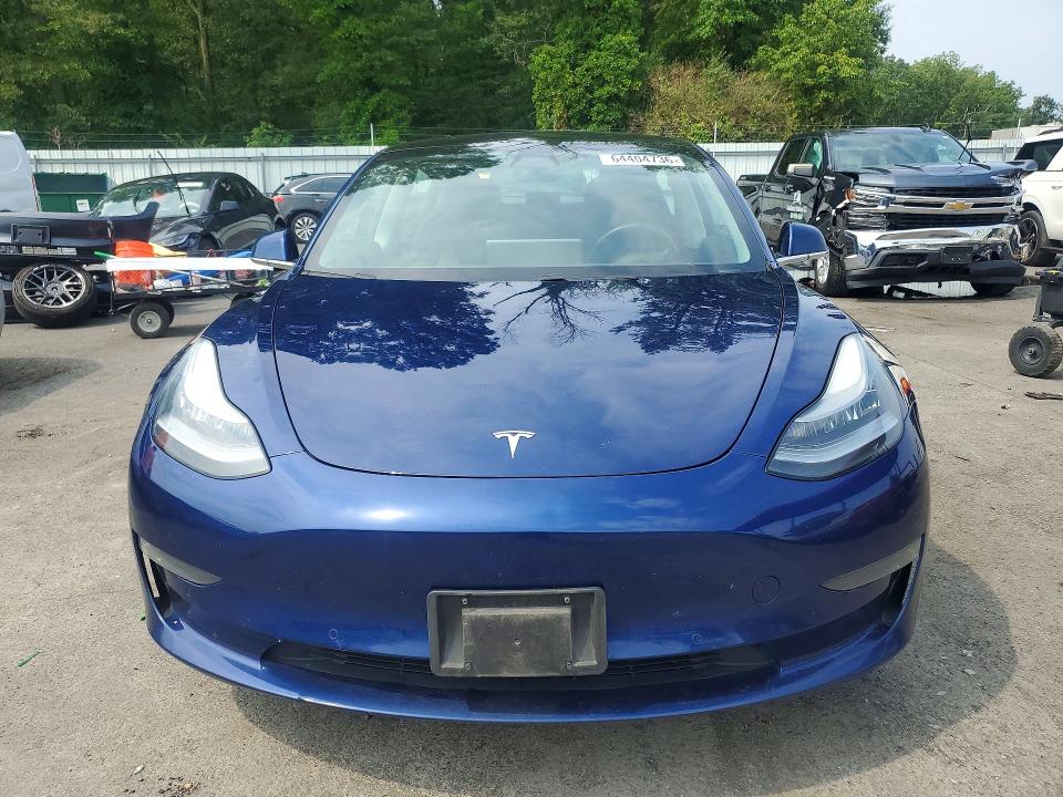 2019 Tesla Model 3 მანქანა იყიდება აუქციონზე, vin: 5YJ3E1EA1KF401034, აუქციონის ნომერი: 64404736