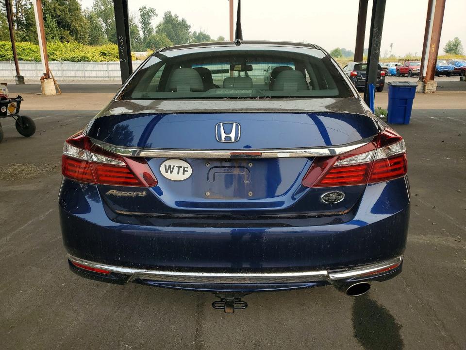 Продажа на аукционе авто 2017 Honda Accord, vin: 1HGCR2F85HA112196, номер лота: 63998716