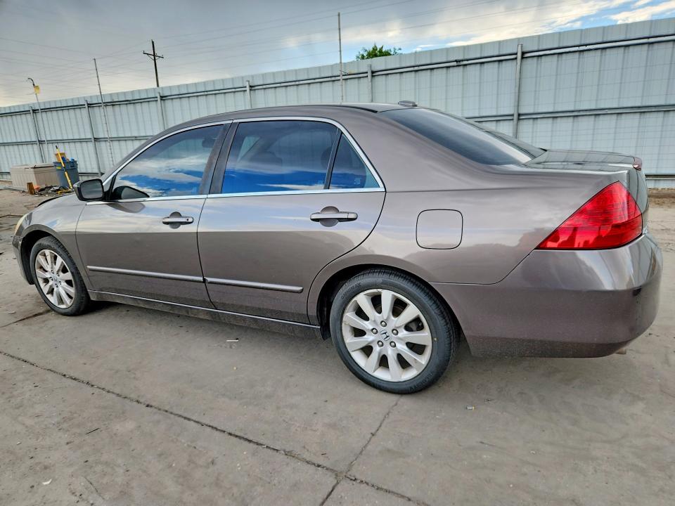 2007 Honda Accord მანქანა იყიდება აუქციონზე, vin: 1HGCM66567A041357, აუქციონის ნომერი: 66499456