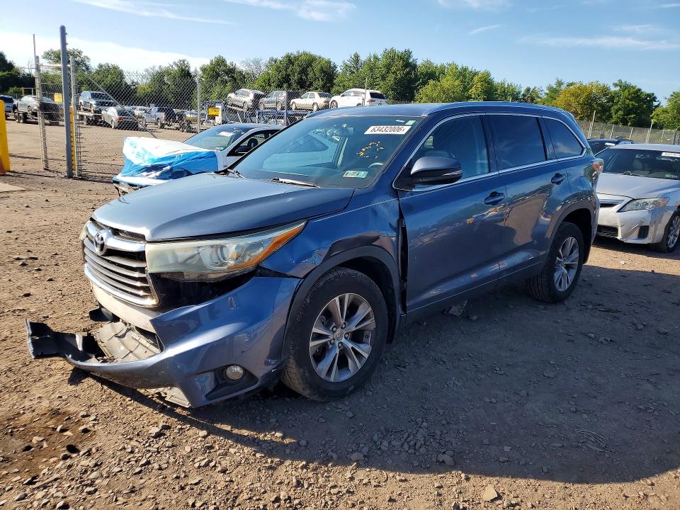 2015 Toyota Highlander მანქანა იყიდება აუქციონზე, vin: 5TDJKRFH2FS174089, აუქციონის ნომერი: 63432006
