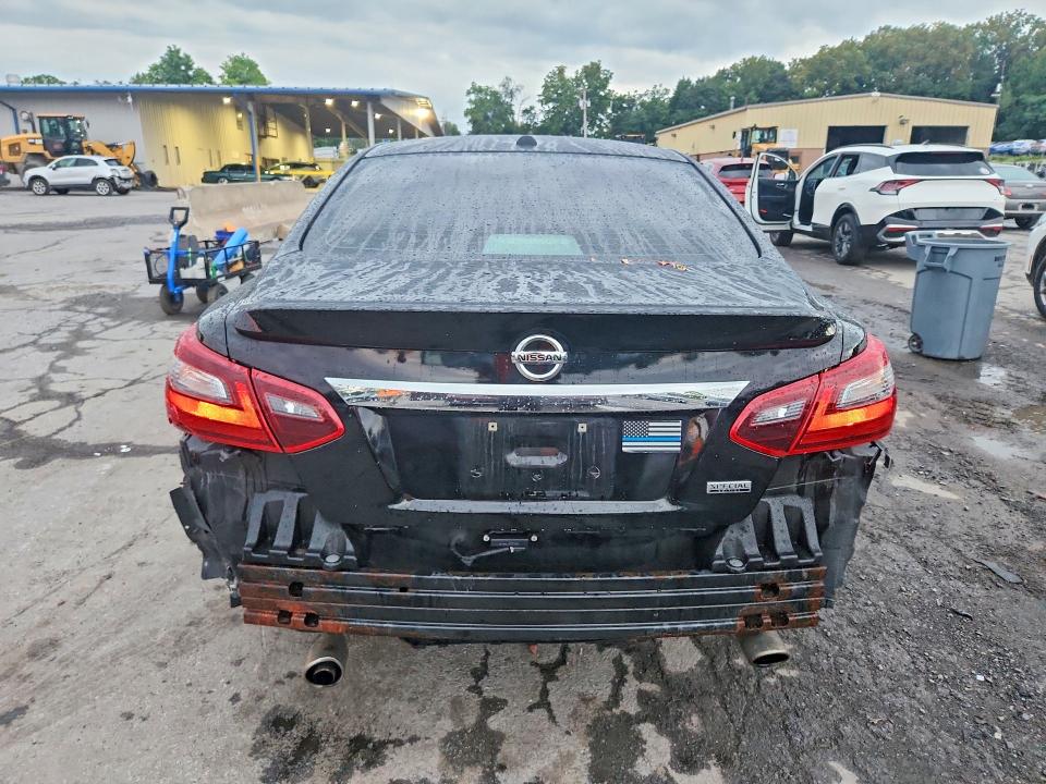 2018 Nissan Altima მანქანა იყიდება აუქციონზე, vin: 1N4AL3AP1JC149323, აუქციონის ნომერი: 64031486