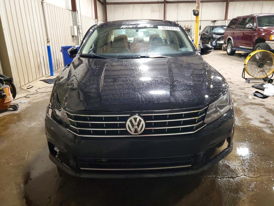 2019 Volkswagen Passat მანქანა იყიდება აუქციონზე, vin: 1VWLA7A34KC007978, აუქციონის ნომერი: 65175716