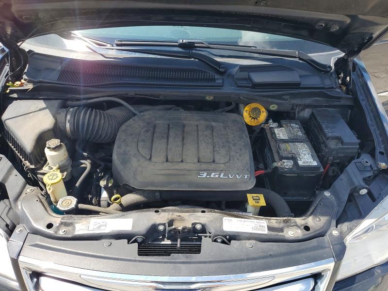63118976 :رقم المزاد ، 2C4RC1BG5GR290914 vin ، 2016 Chrysler Town & Country مزاد بيع