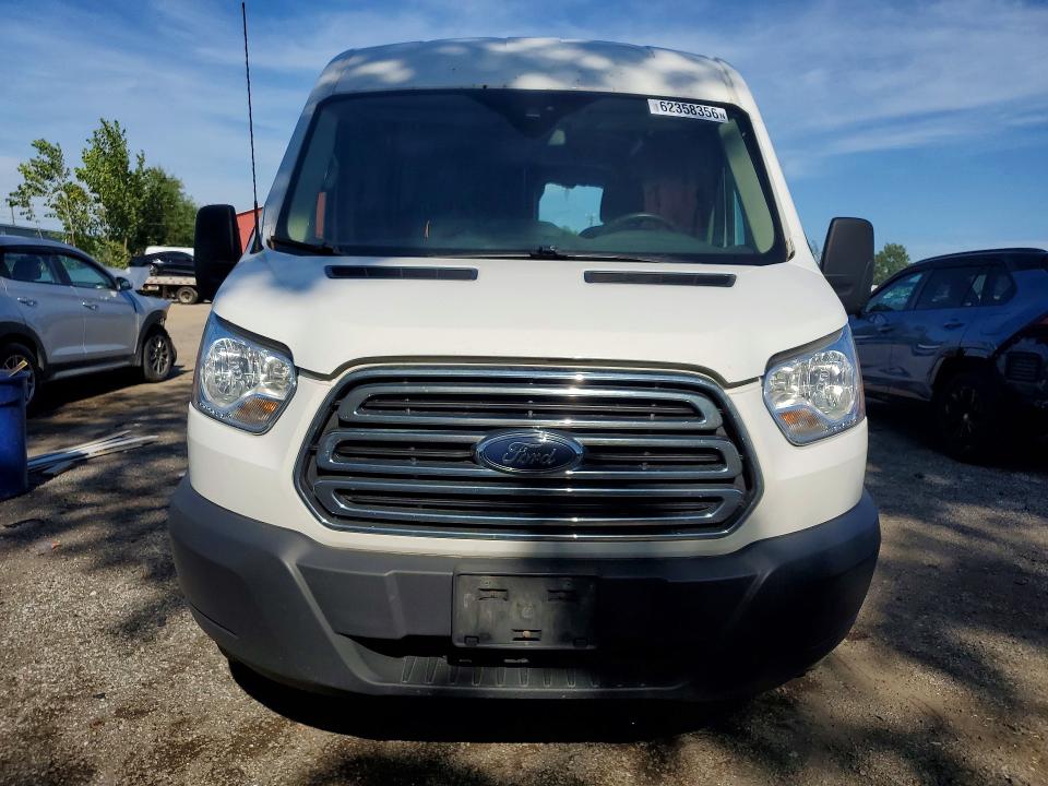62358356 :رقم المزاد ، 1FTYE2CMXKKB81016 vin ، 2019 Ford Transit مزاد بيع