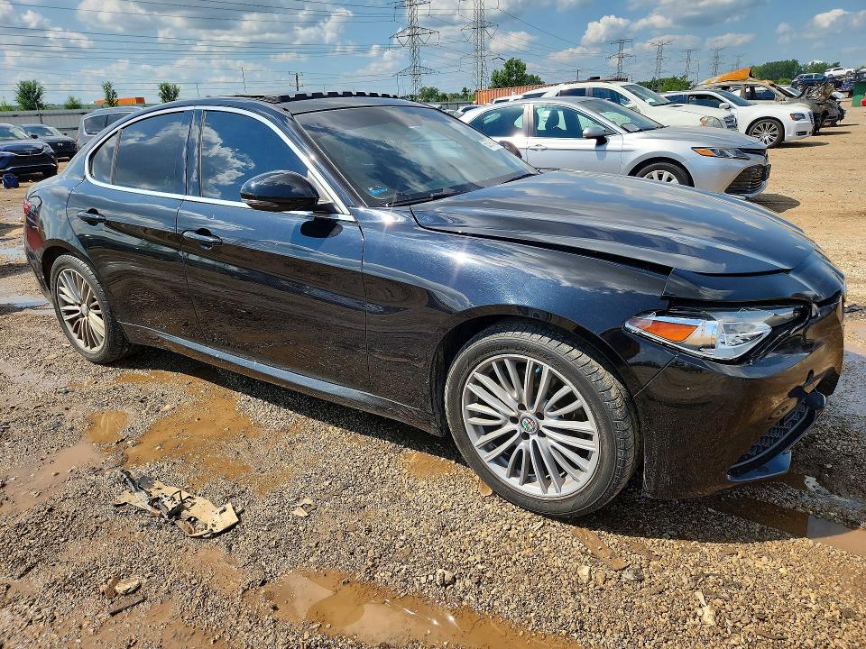 Продаж на аукціоні авто 2017 Alfa Romeo Giulia, vin: ZARFAEEN7H7556310, номер лоту: 63797436