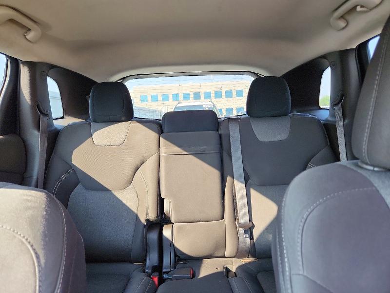 63261556 :رقم المزاد ، 1C4PJMCB4EW224795 vin ، 2014 Jeep Cherokee مزاد بيع