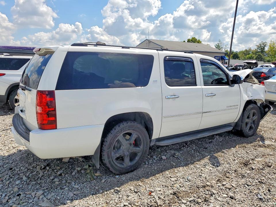65672606 :رقم المزاد ، 1GNSKKE77DR362131 vin ، 2013 Chevrolet Suburban مزاد بيع