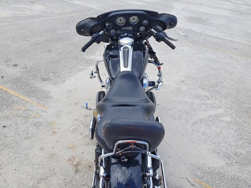 67174956 :رقم المزاد ، 1HD1KAV116Y662331 vin ، 2006 Harley-davidson Flhx مزاد بيع