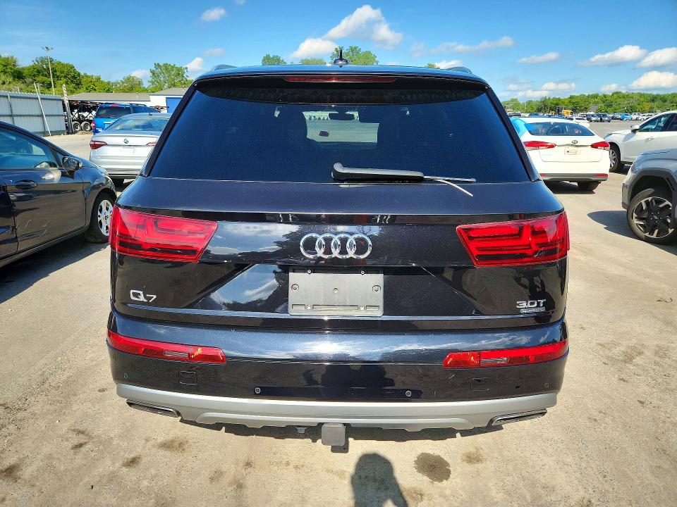 Aukcja sprzedaży 2018 Audi Q7, vin: WA1VAAF7XJD050941, numer aukcji: 64947086