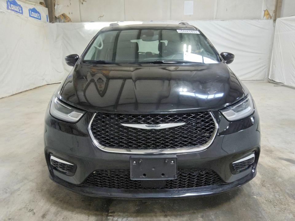 Продажа на аукционе авто 2022 Chrysler Pacifica, vin: 2C4RC1BG8NR142995, номер лота: 64328836