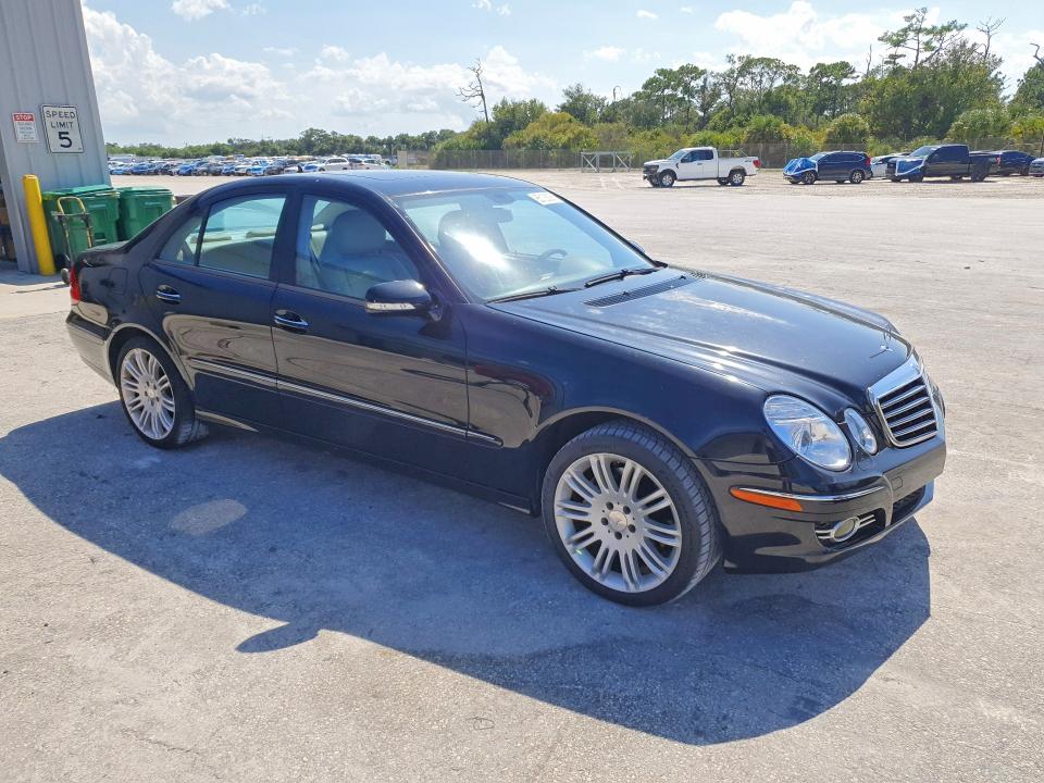 65128286 :رقم المزاد ، WDBUF56X48B291294 vin ، 2008 Mercedes-benz E مزاد بيع