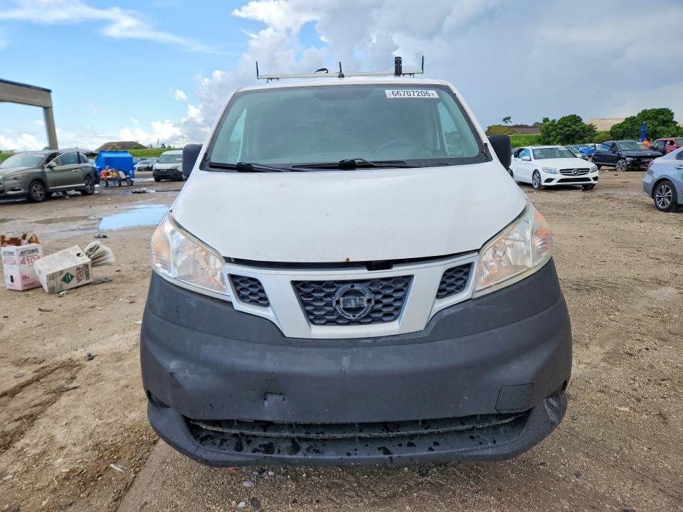 66707206 :رقم المزاد ، 3N6CM0KN3FK712463 vin ، 2015 Nissan Nv200 مزاد بيع