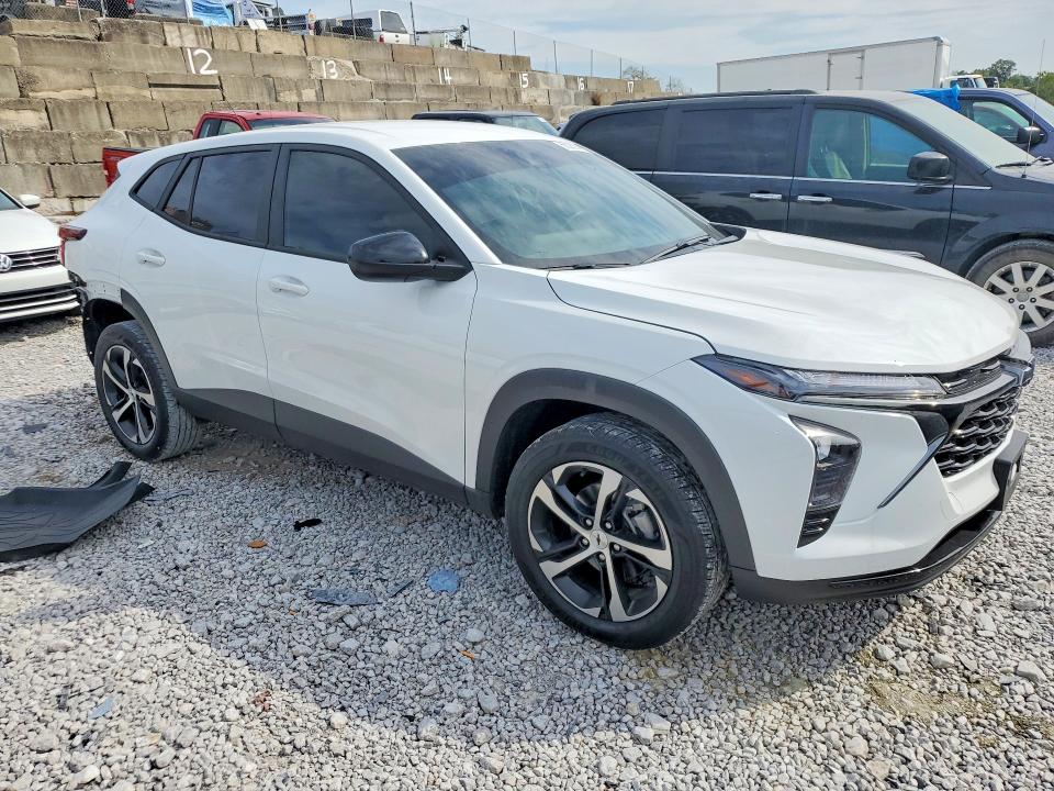 2024 Chevrolet Trax მანქანა იყიდება აუქციონზე, vin: KL77LGE22RC173942, აუქციონის ნომერი: 66283306