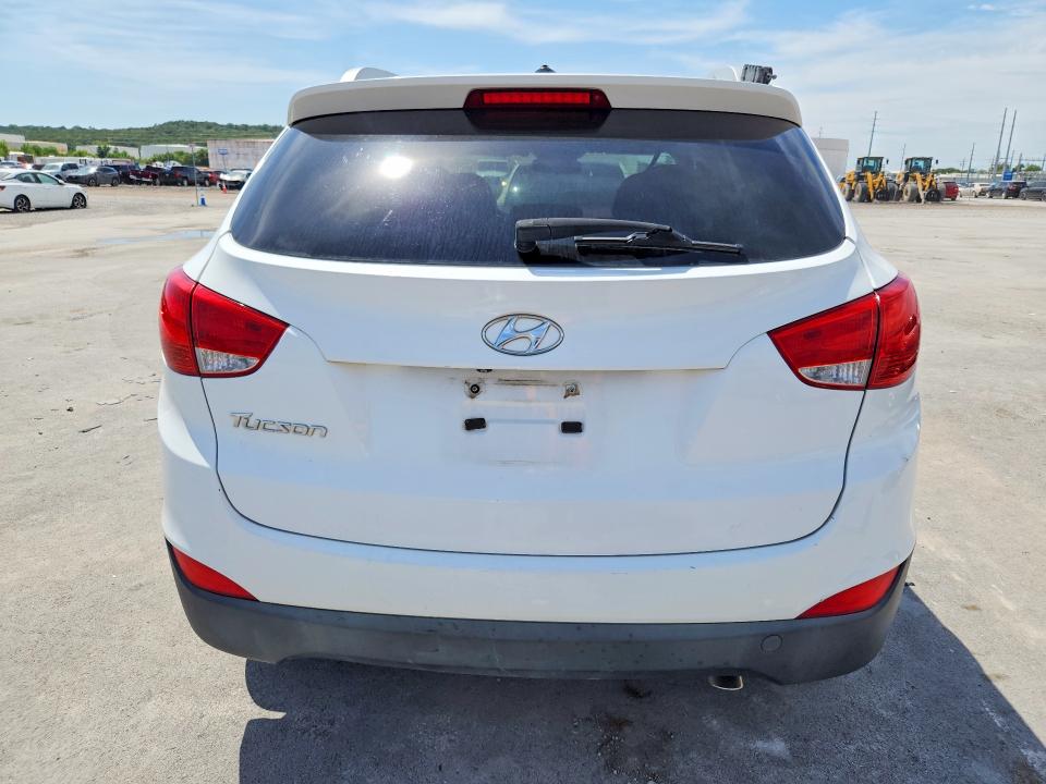 62617626 :رقم المزاد ، KM8JU3AG7FU080951 vin ، 2015 Hyundai Tucson مزاد بيع
