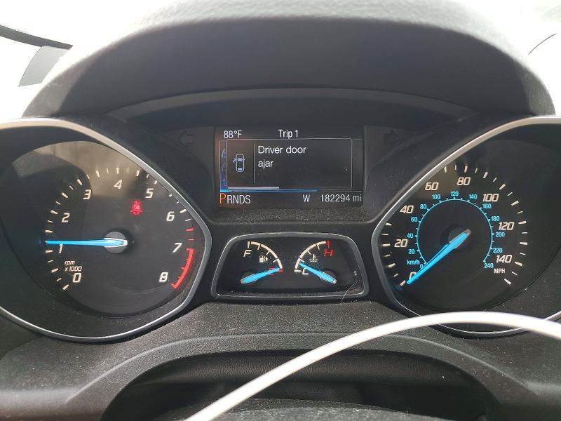 2014 Ford Escape მანქანა იყიდება აუქციონზე, vin: 1FMCU9J91EUA05352, აუქციონის ნომერი: 67175976