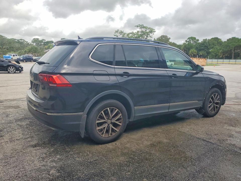 Продаж на аукціоні авто 2020 Volkswagen Tiguan, vin: 3VV3B7AX2LM104925, номер лоту: 64335336