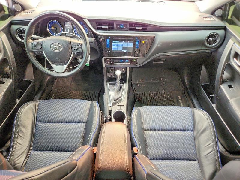 62481756 :رقم المزاد ، 5YFBURHE3HP613359 vin ، 2017 Toyota Corolla مزاد بيع