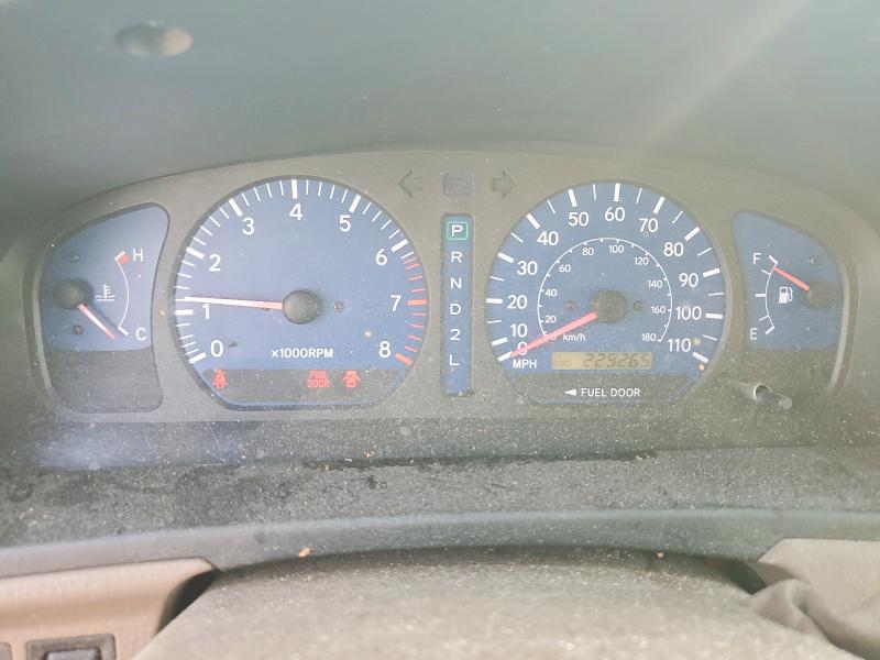 Продажа на аукционе авто 2002 Toyota Sienna, vin: 4T3ZF13C72U495927, номер лота: 63261096