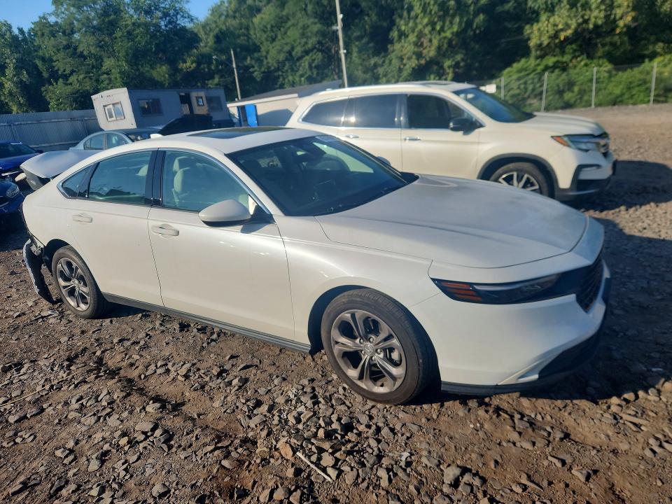 2024 Honda Accord მანქანა იყიდება აუქციონზე, vin: 1HGCY1F37RA092214, აუქციონის ნომერი: 65378576