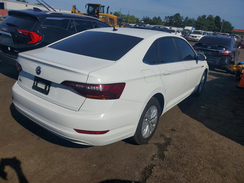 65541426 :رقم المزاد ، 3VWC57BU0KM060025 vin ، 2019 Volkswagen Jetta مزاد بيع
