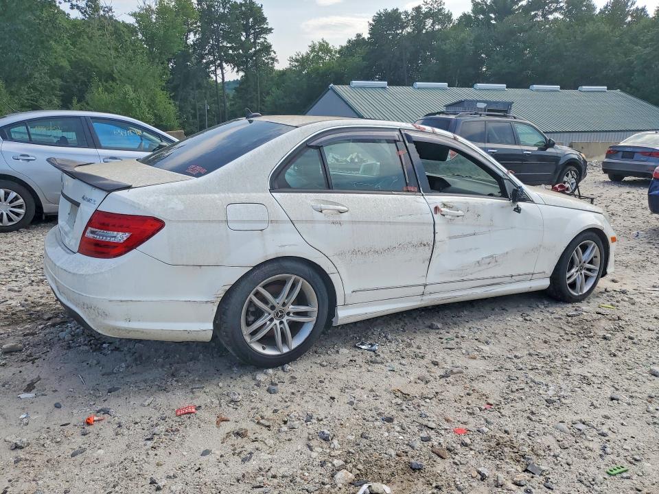 Продаж на аукціоні авто 2013 Mercedes-benz C, vin: WDDGF8AB9DR293349, номер лоту: 64382476