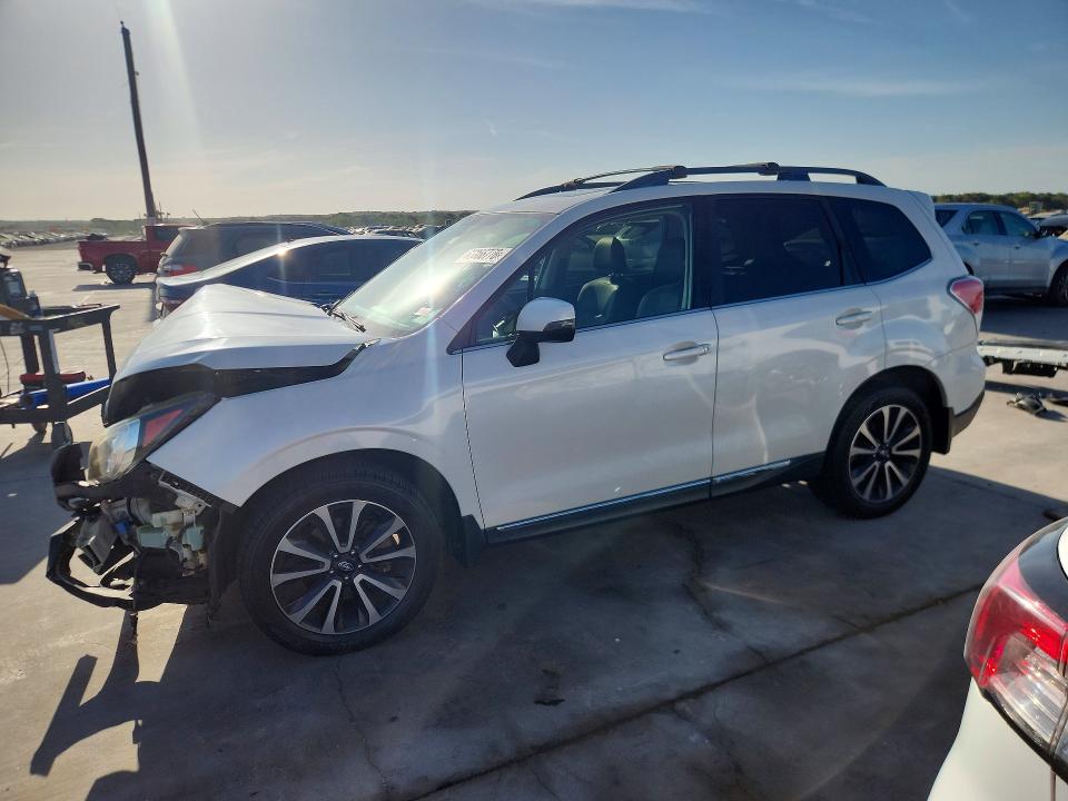 2017 Subaru Forester მანქანა იყიდება აუქციონზე, vin: JF2SJGWC5HH471382, აუქციონის ნომერი: 65866776