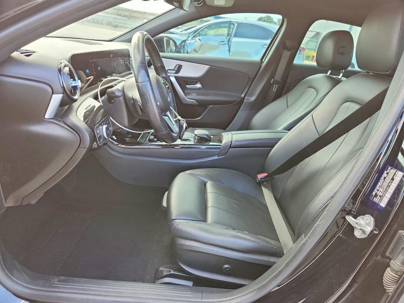 64106596 :رقم المزاد ، WDD3G4EB5KW018879 vin ، 2019 Mercedes-benz A مزاد بيع
