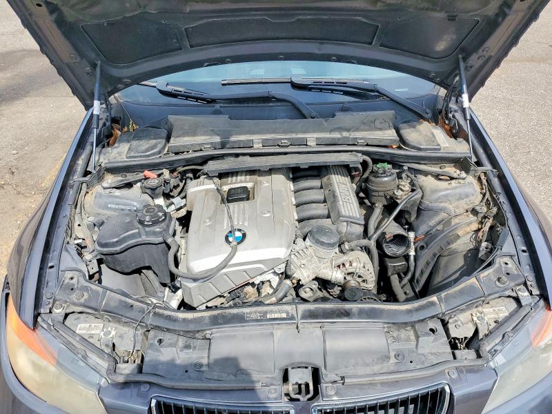 65030106 :رقم المزاد ، WBAVB13556KR59370 vin ، 2006 Bmw 325 مزاد بيع