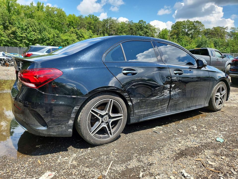 Продаж на аукціоні авто 2019 Mercedes-benz A, vin: WDD3G4FB2KW025528, номер лоту: 63069736