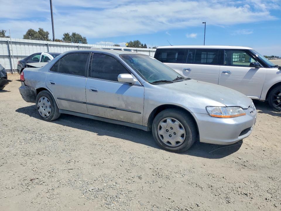 Aukcja sprzedaży 1998 Honda Accord, vin: 1HGCG5646WA188141, numer aukcji: 66125886
