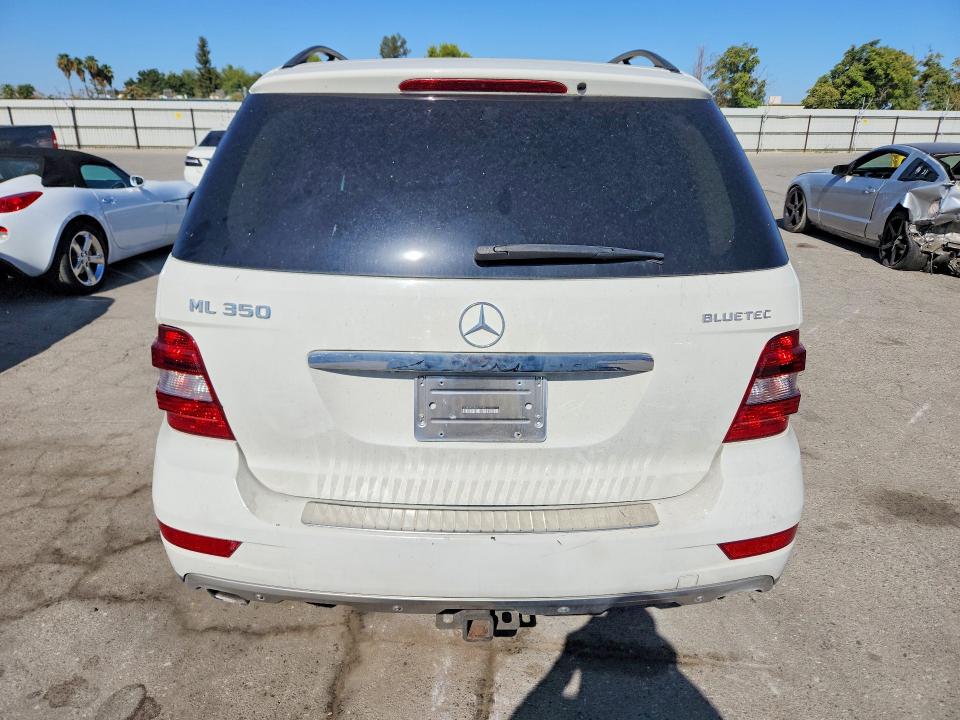 Продажа на аукционе авто 2011 Mercedes-benz Ml, vin: 4JGBB2FB3BA641594, номер лота: 64853526