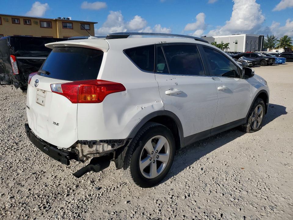 Продажа на аукционе авто 2014 Toyota Rav4, vin: 2T3WFREV0EW113015, номер лота: 64564286