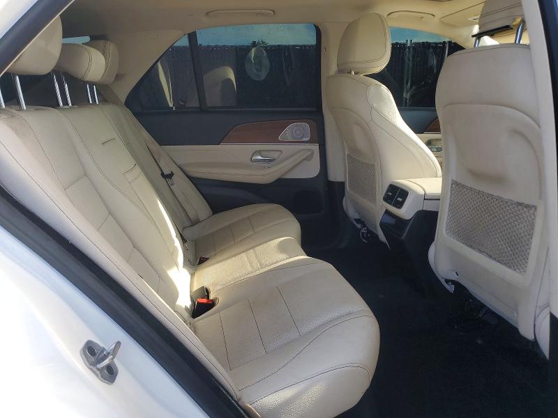 Продаж на аукціоні авто 2022 Mercedes-benz Gle, vin: 4JGFB4KB8NA670371, номер лоту: 64100106