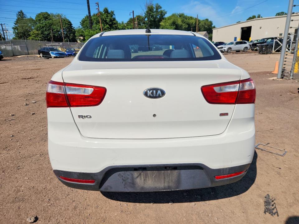 63241636 :رقم المزاد ، KNADM4A32D6276721 vin ، 2013 Kia Rio مزاد بيع